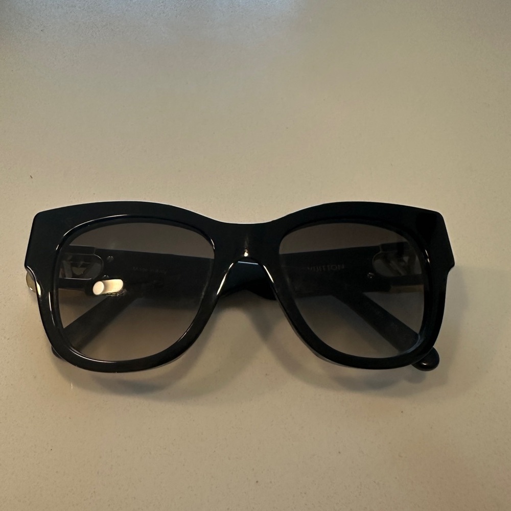 Louis Vuitton Black Sunglasses - Picture 3 of 14